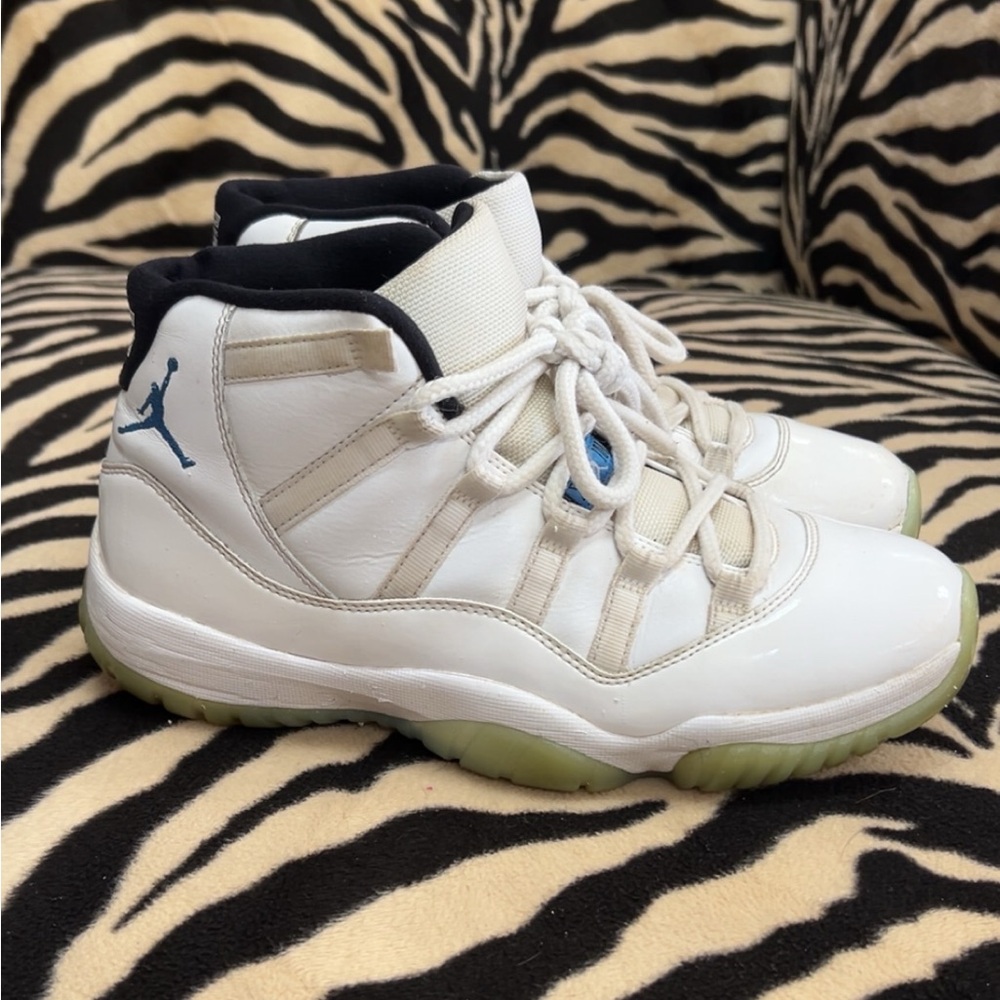 Men’s Jordan Retro 11 - size 8 1/2